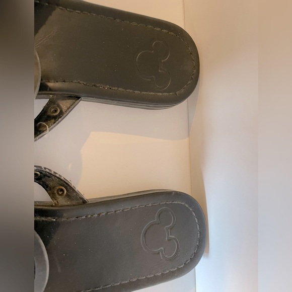 Disney's Magic Mickey Leather Sandals Women’s size 8 - Picture 3 of 7